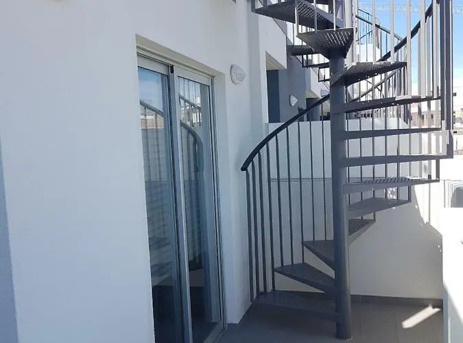 Vista Montaña Roja Medano